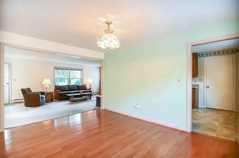 49 Raydon Road Extension York ME 03909