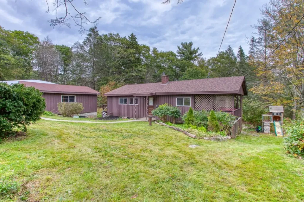 458 Wiscasset Road Boothbay ME 04537
