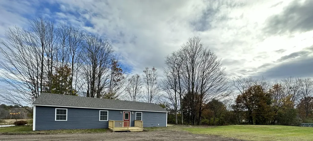 935 Long Plains Road Buxton ME 04093