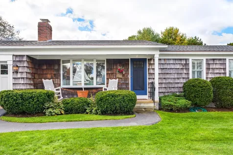 25 Surf Lane Kennebunk ME 04043