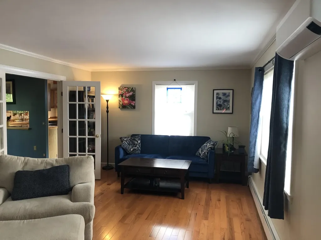 10 Robinson Drive Rockport ME 04856