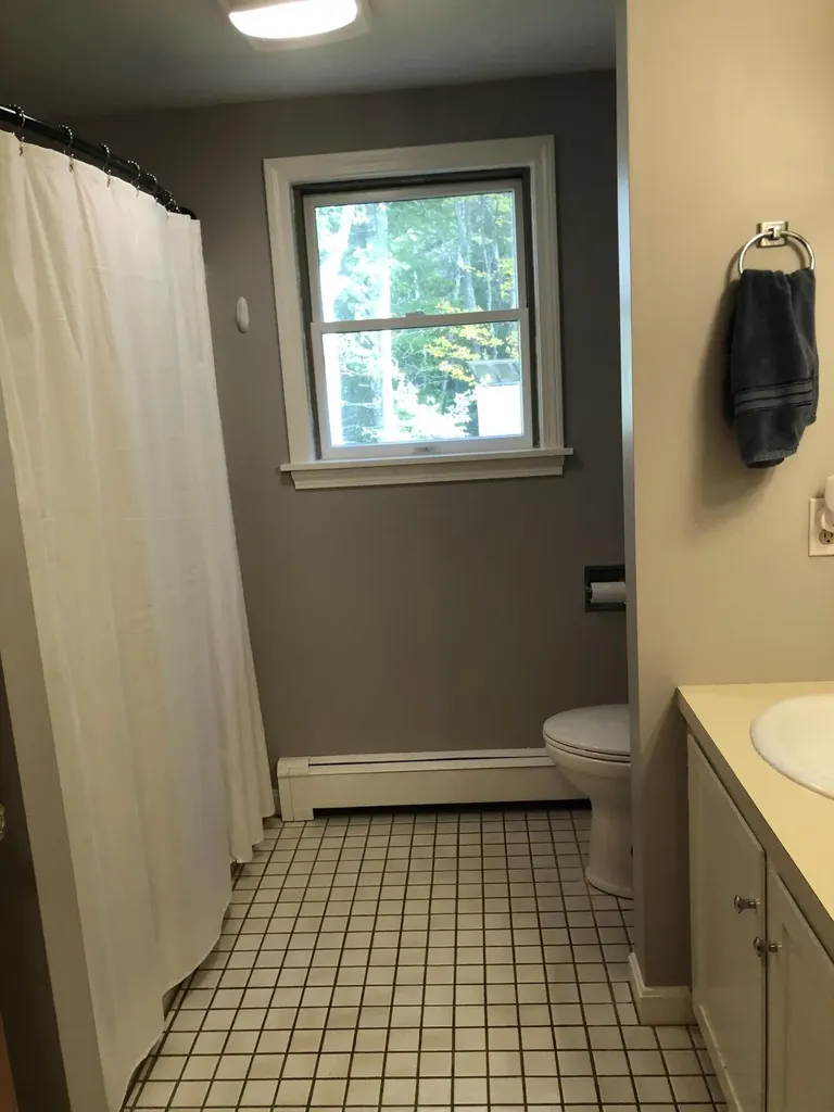 10 Robinson Drive Rockport ME 04856
