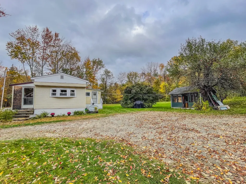 749 Industry Road Farmington ME 04938