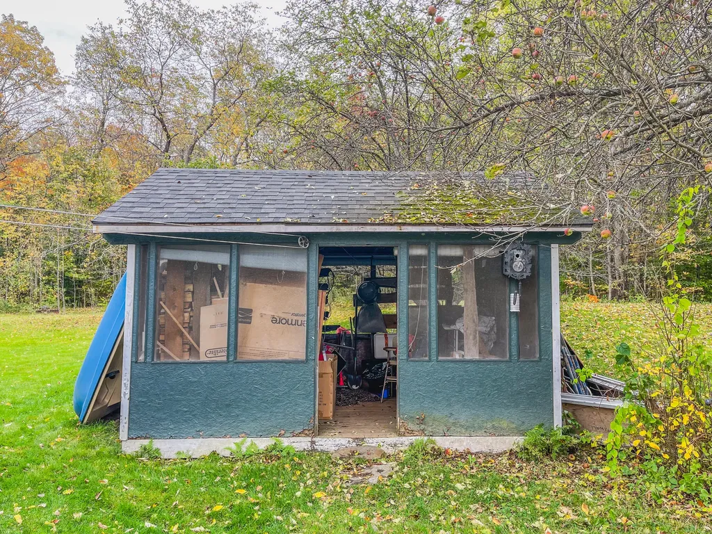 749 Industry Road Farmington ME 04938