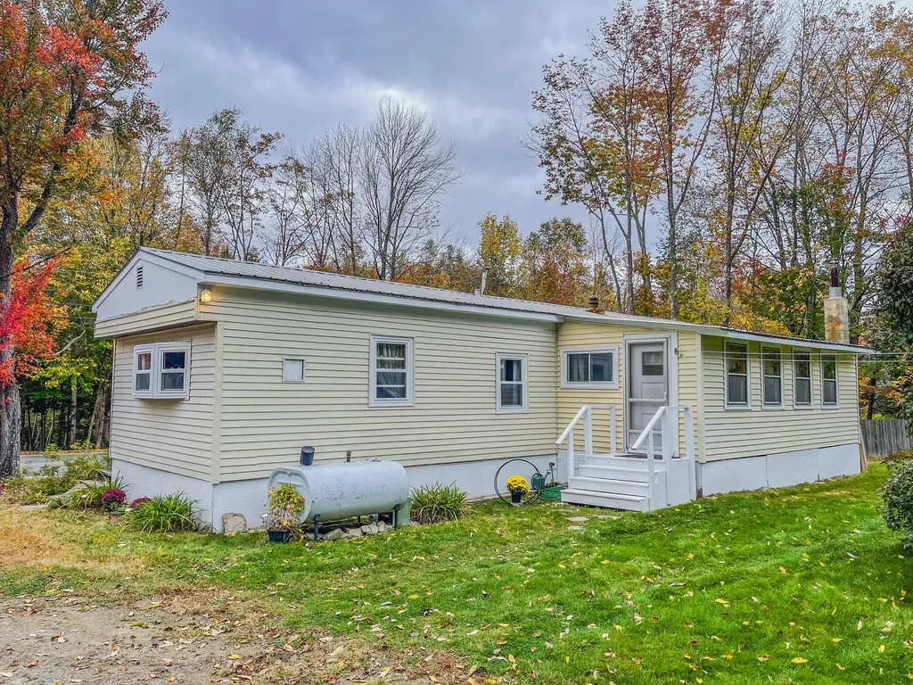 749 Industry Road Farmington ME 04938