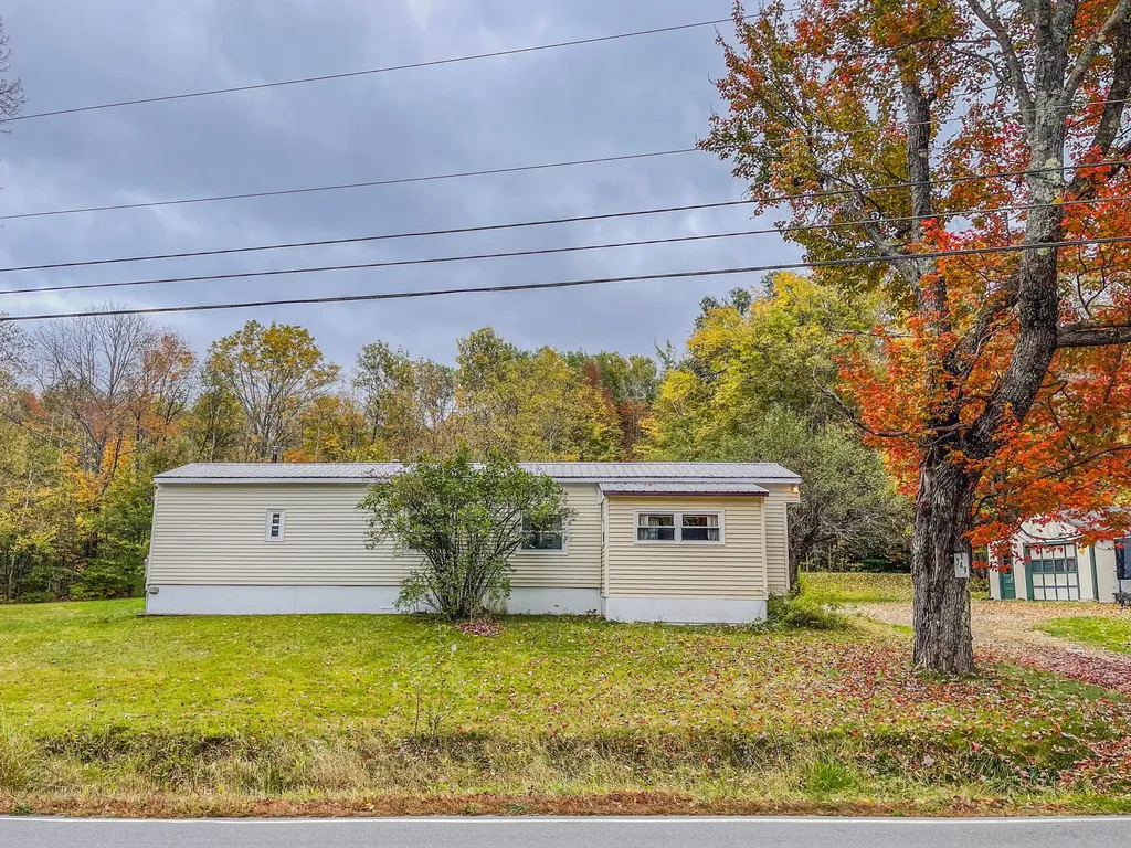 749 Industry Road Farmington ME 04938