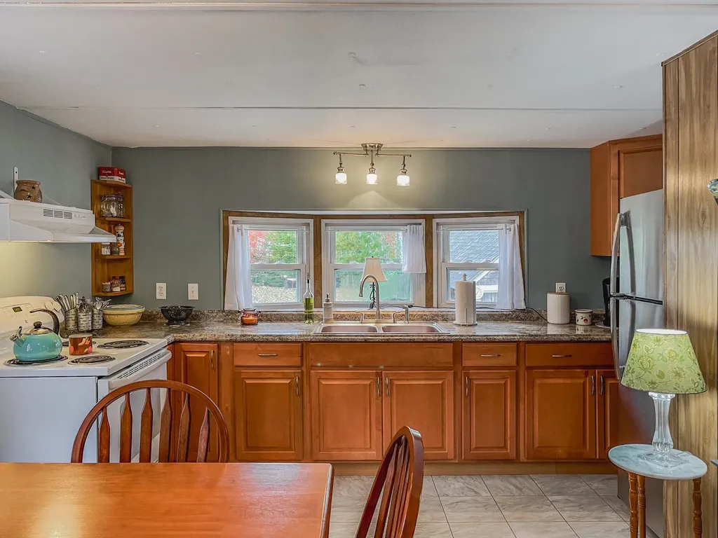 749 Industry Road Farmington ME 04938
