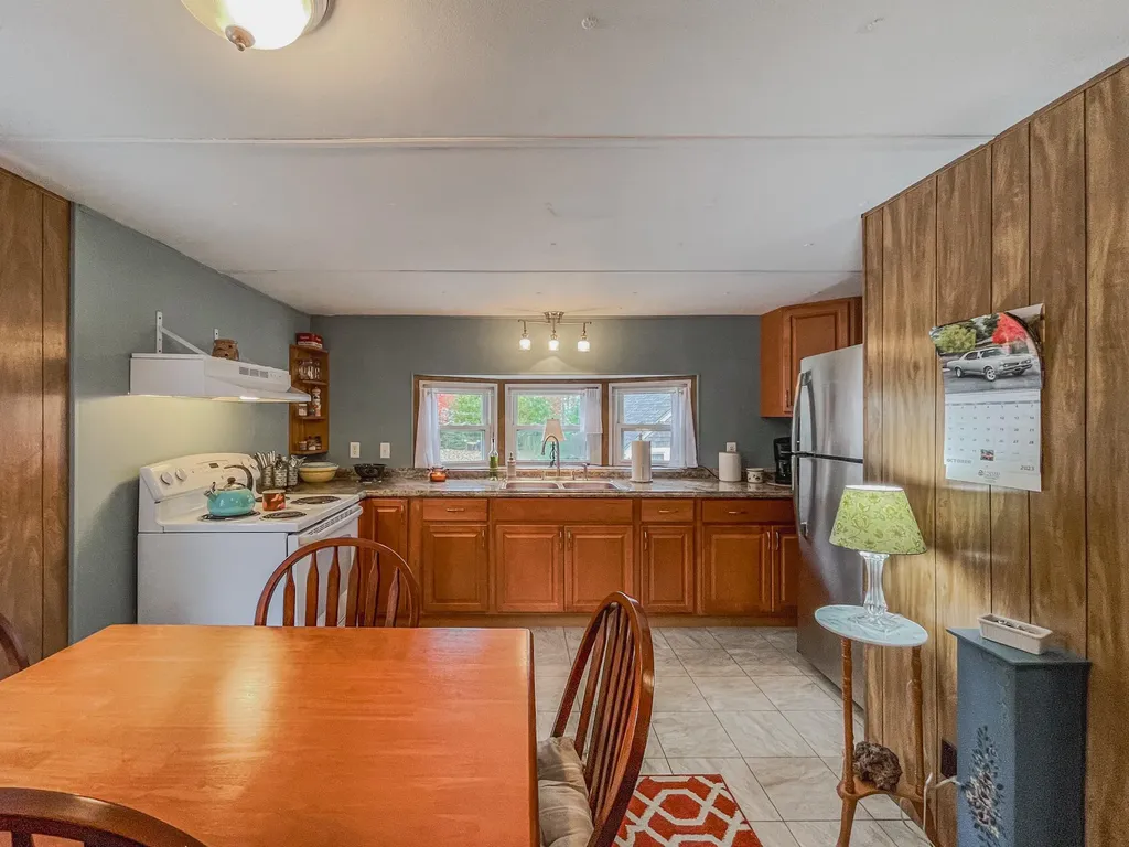 749 Industry Road Farmington ME 04938