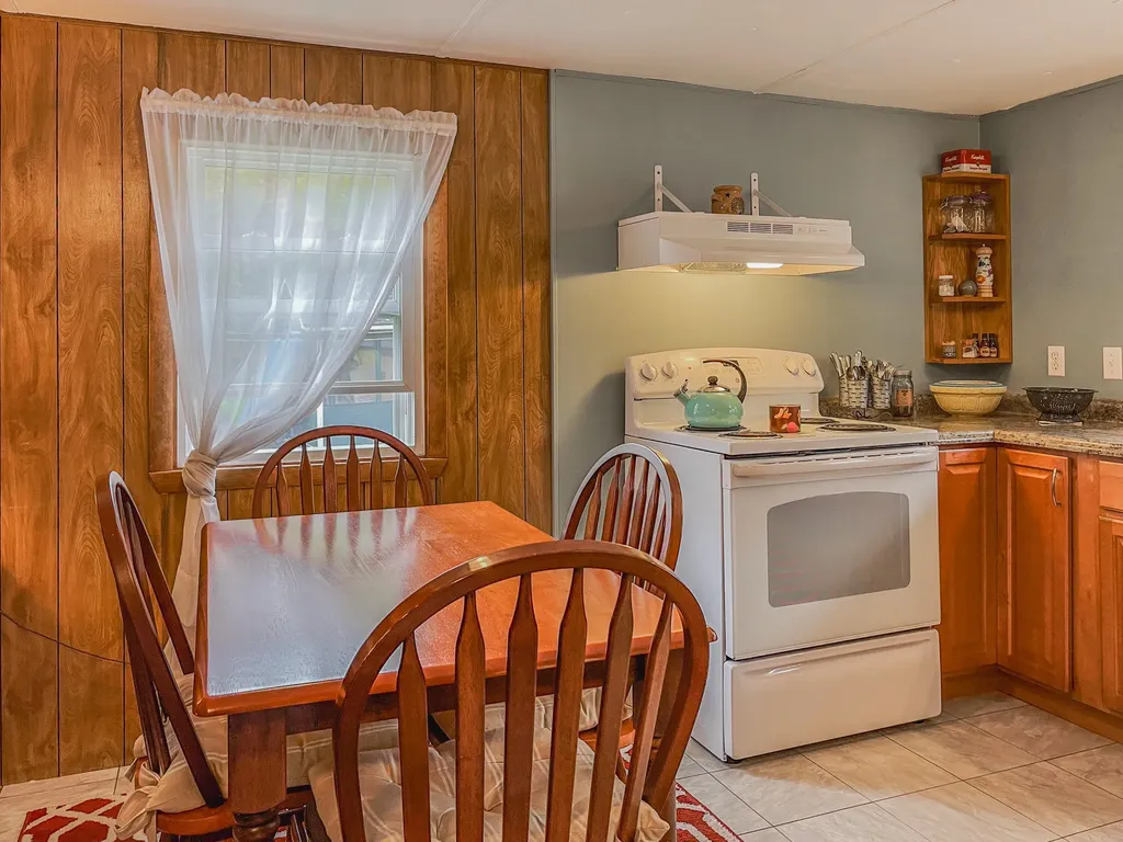 749 Industry Road Farmington ME 04938