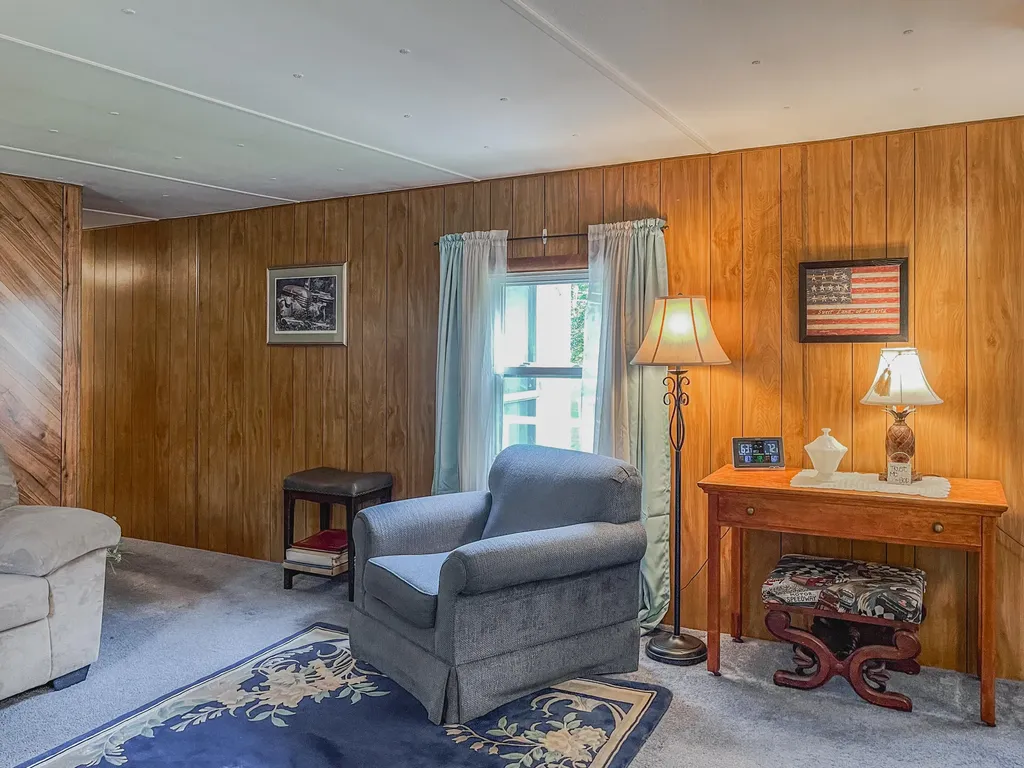749 Industry Road Farmington ME 04938