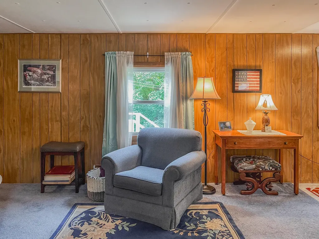 749 Industry Road Farmington ME 04938