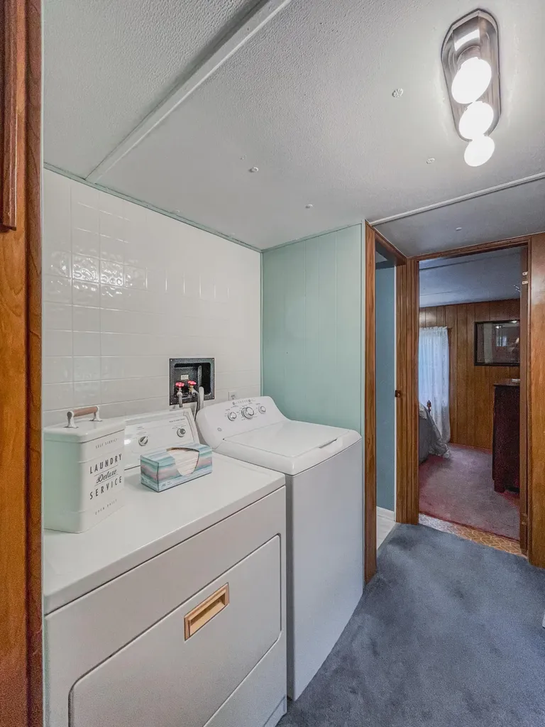 749 Industry Road Farmington ME 04938