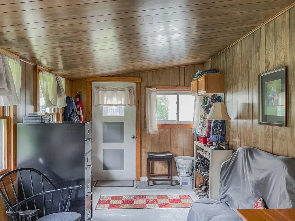 749 Industry Road Farmington ME 04938