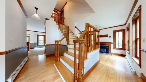 36 Sturbridge Lane Cumberland ME 04021