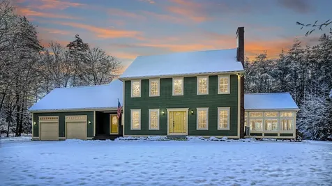 36 Sturbridge Lane Cumberland ME 04021