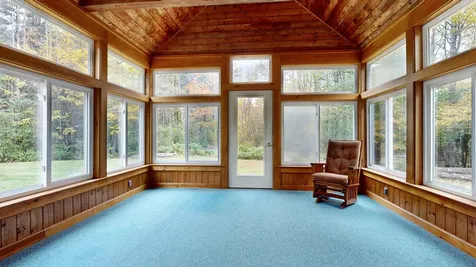 36 Sturbridge Lane Cumberland ME 04021