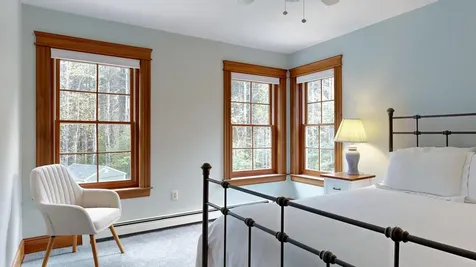 36 Sturbridge Lane Cumberland ME 04021