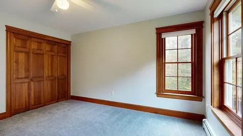 36 Sturbridge Lane Cumberland ME 04021