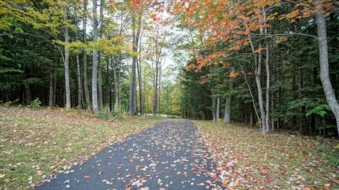 36 Sturbridge Lane Cumberland ME 04021