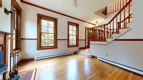 36 Sturbridge Lane Cumberland ME 04021
