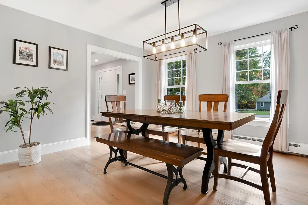 37 Newell Ridge Road Cumberland ME 04021