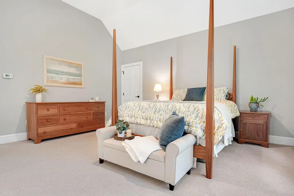 37 Newell Ridge Road Cumberland ME 04021