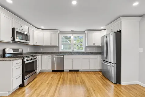 30 Baribeau Drive Brunswick ME 04011