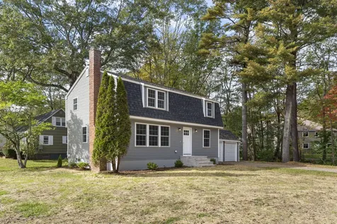 30 Baribeau Drive Brunswick ME 04011