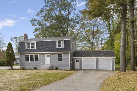 30 Baribeau Drive Brunswick ME 04011