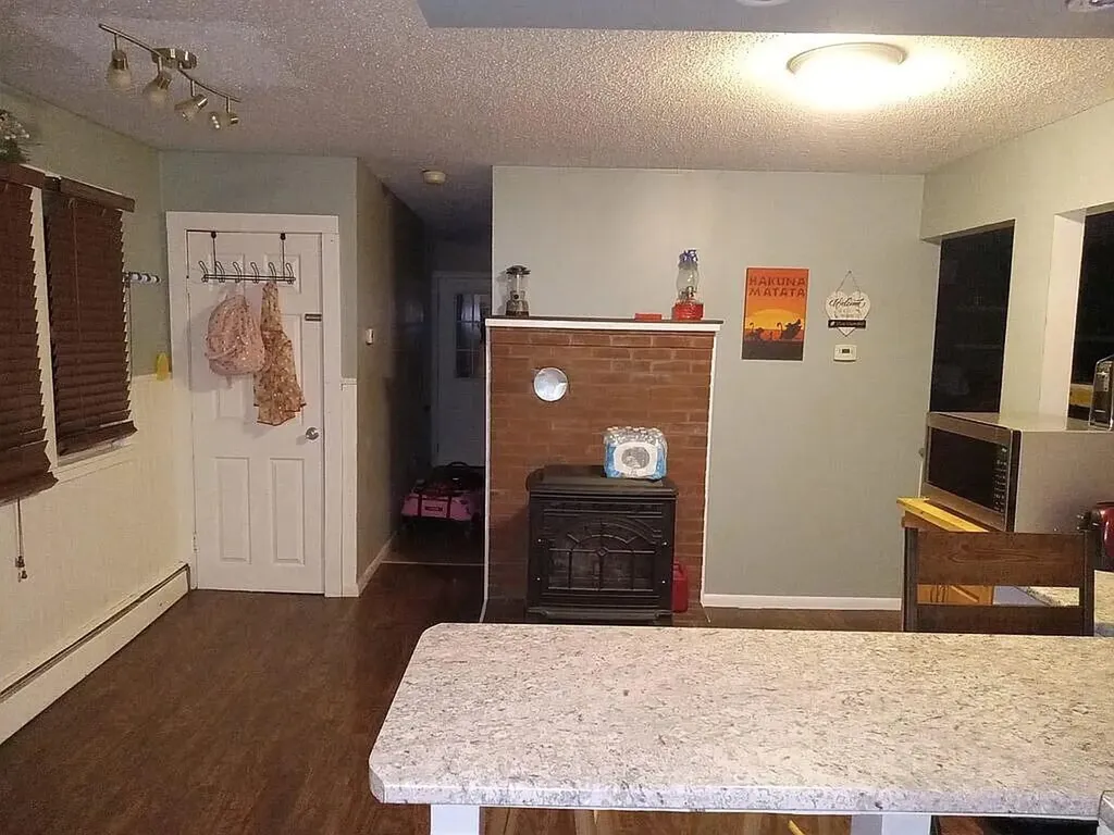 38 Carver Road Hampden ME 04444