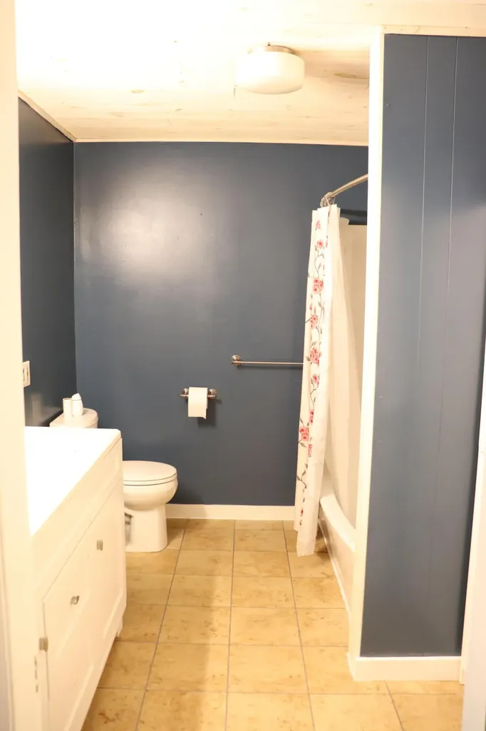 38 Carver Road Hampden ME 04444