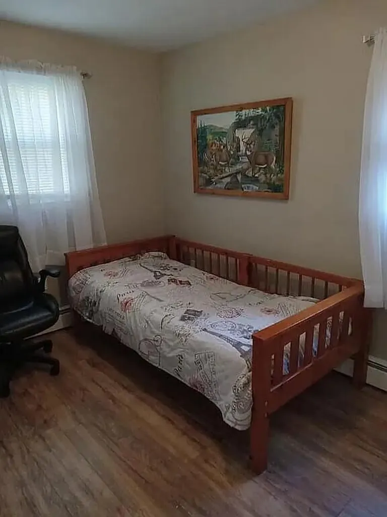 38 Carver Road Hampden ME 04444