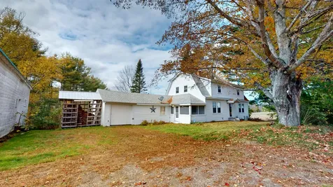 758 Buckfield Road Hebron ME 04238
