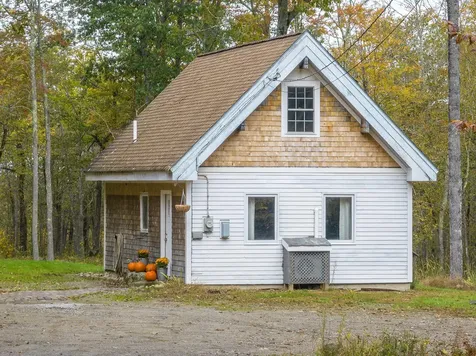 105 Blackberry Lane Appleton ME 04862