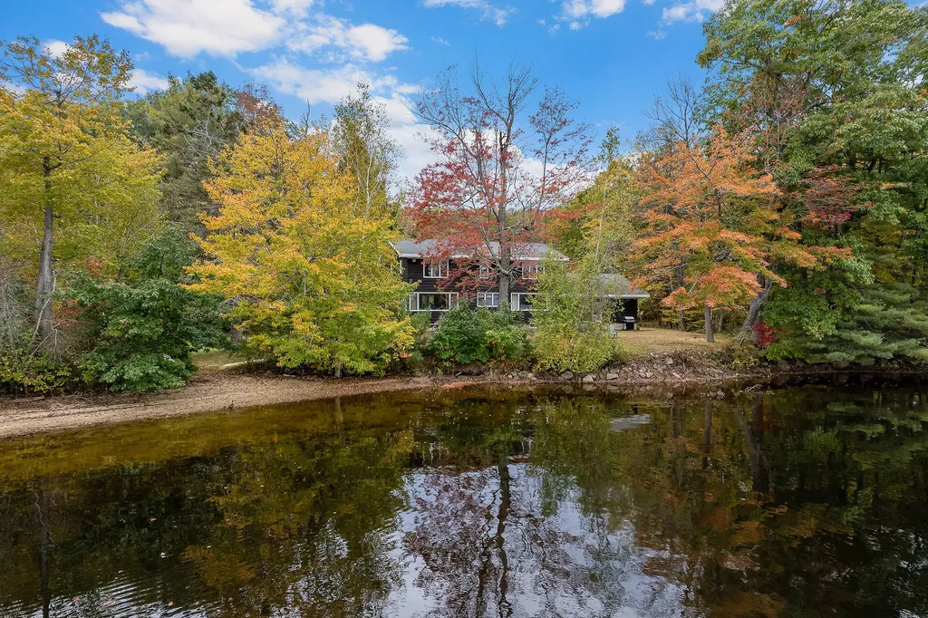751 Garfield Road Auburn ME 04210
