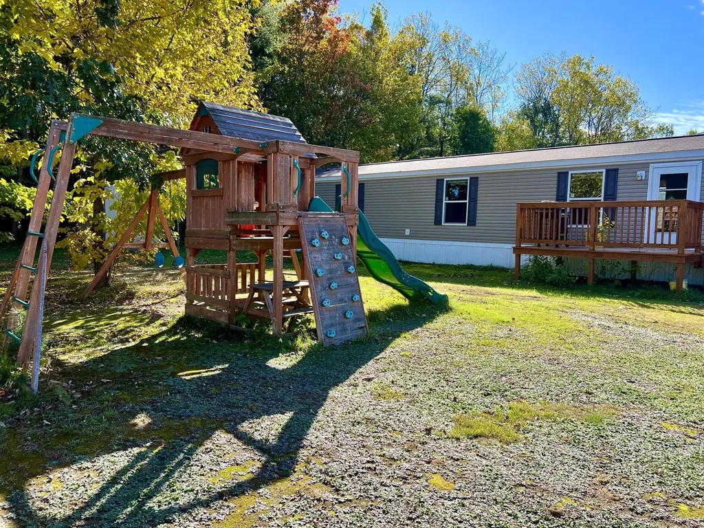 5 Shady Lane Sabattus ME 04280