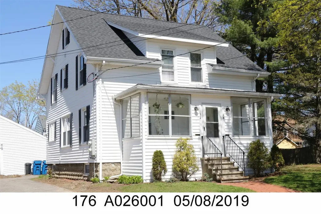 32-34 Hillis Street Portland ME 04103