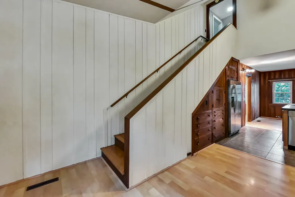 43 Winthrop Street Hallowell ME 04347