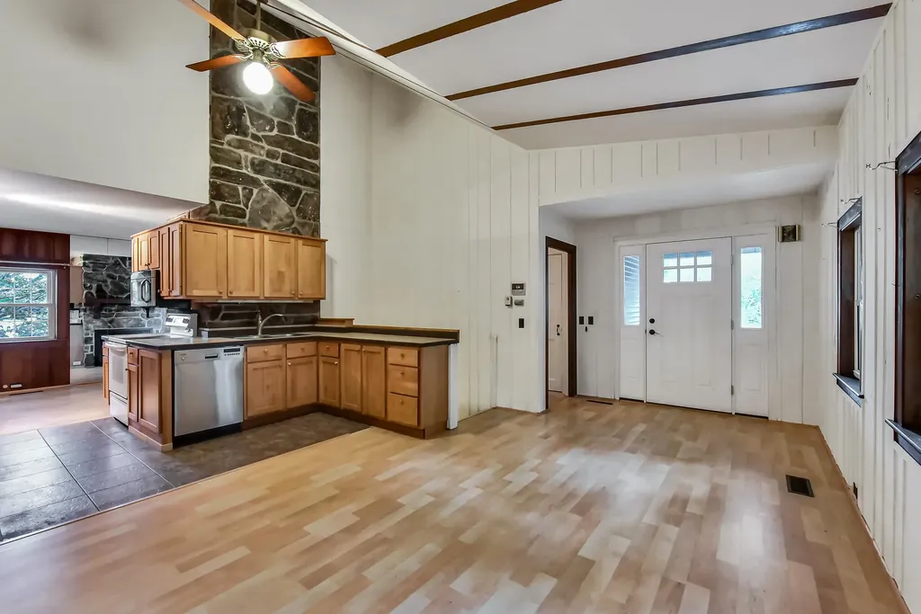 43 Winthrop Street Hallowell ME 04347