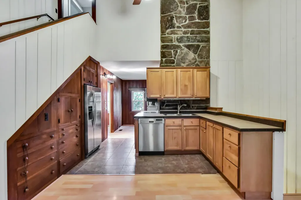 43 Winthrop Street Hallowell ME 04347