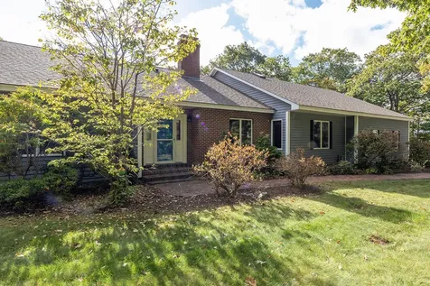 36 Wellington Drive Rockport ME 04856