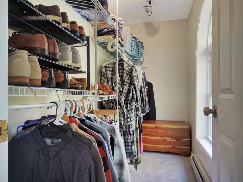 8 Wedgewood Drive Oakland ME 04963