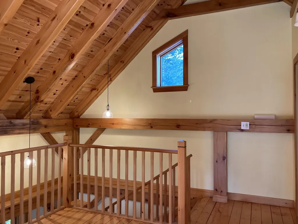 2379 Us Highway 1 Sullivan ME 04664