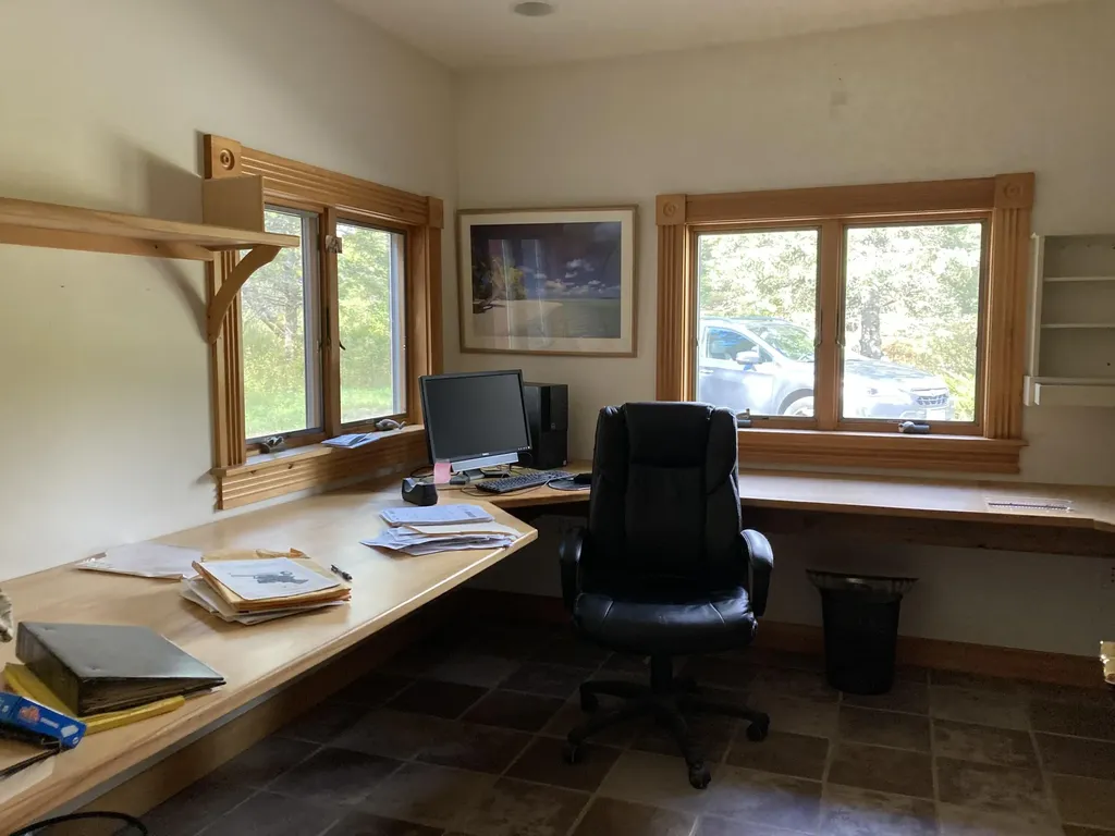 2379 Us Highway 1 Sullivan ME 04664