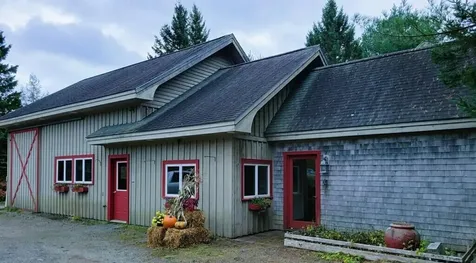 2379 Us Highway 1 Sullivan ME 04664