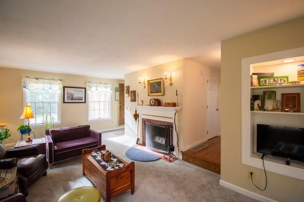 4 Winding Brook Lane Saco ME 04072