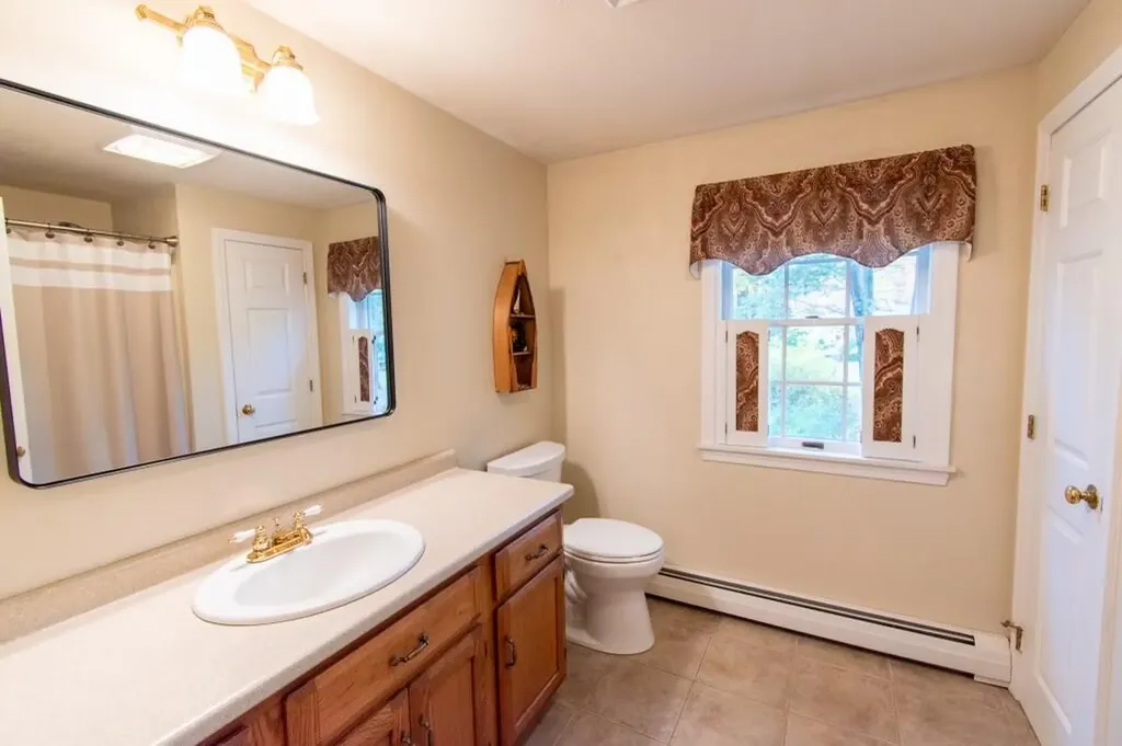 4 Winding Brook Lane Saco ME 04072