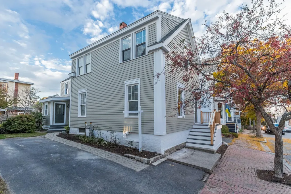 61 Melbourne Street Portland ME 04101