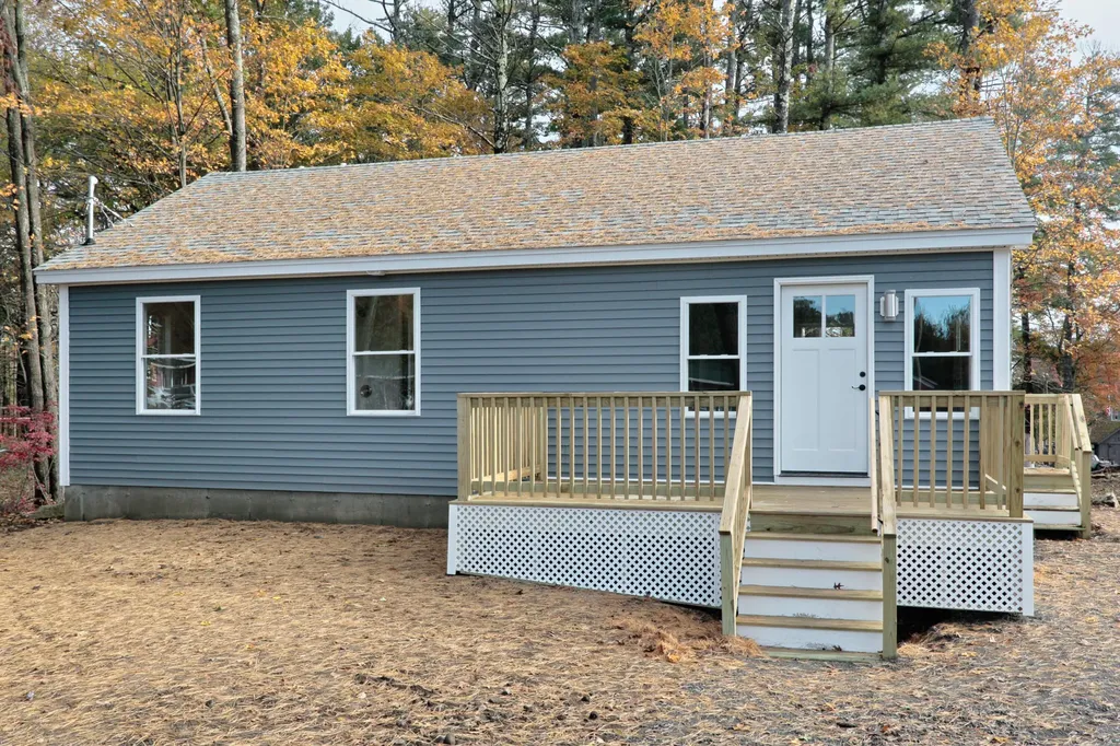 1594 Main Street Sanford ME 04073