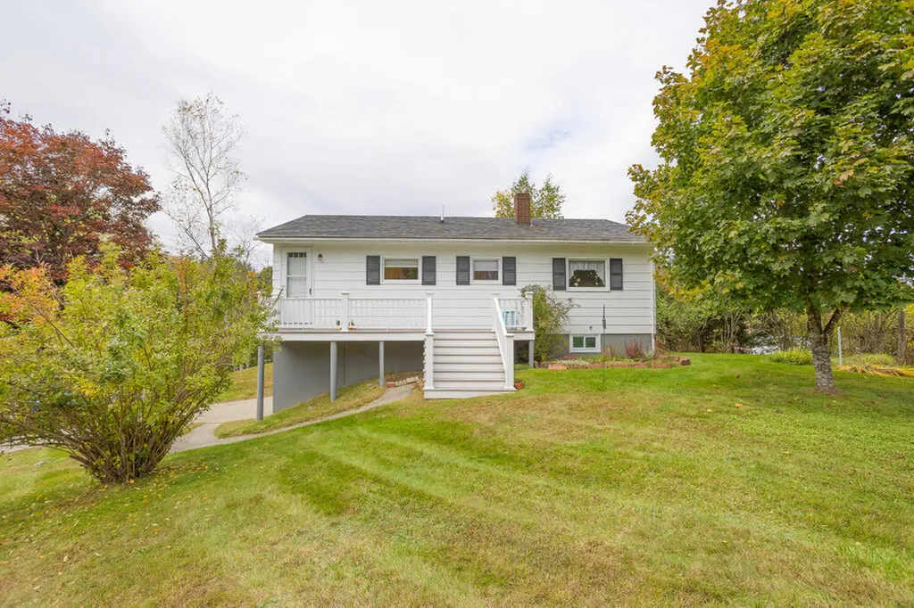 171 Stewart Avenue Farmington ME 04938